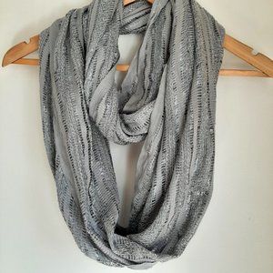 Apt. 9 Women's Grey & Silver Infinity Scarf